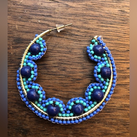 NWT Myra blue earrings - Picture 5 of 6